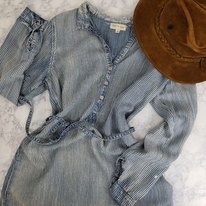 Cloth & Stone high-low shirt dress with belt in blue & bleach size Medium